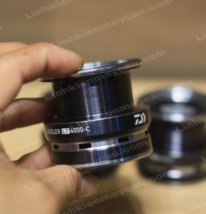 Spool Daiwa Exceller LT 2020 - cối máy đứng daiwa