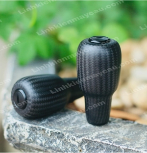 Núm tay quay Carbon máy câu cá. abu / daiwa / shimano