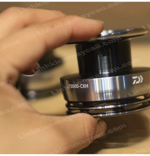 Spool Daiwa Exceller LT 2023 - cối máy đứng daiwa