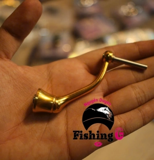 Tay quay vàng  độ máy câu FREAMS , EXCELER ( đời cũ )  núm mạt chược , núm nựa ABS