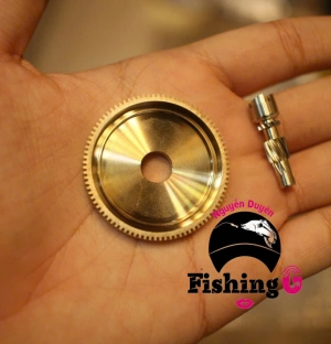Nhông máy câu DAIWA ALPHAS SV TW 800 XHL
