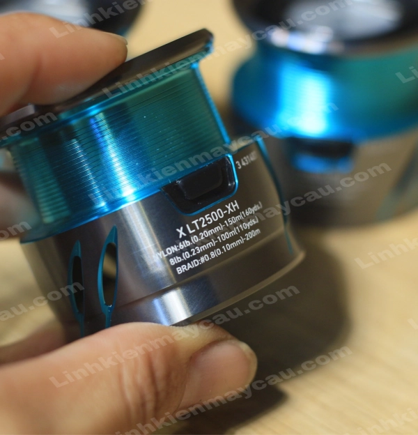 Spool daiwa Emeraldas X LT 2024 - cối máy đứng Daiwa
