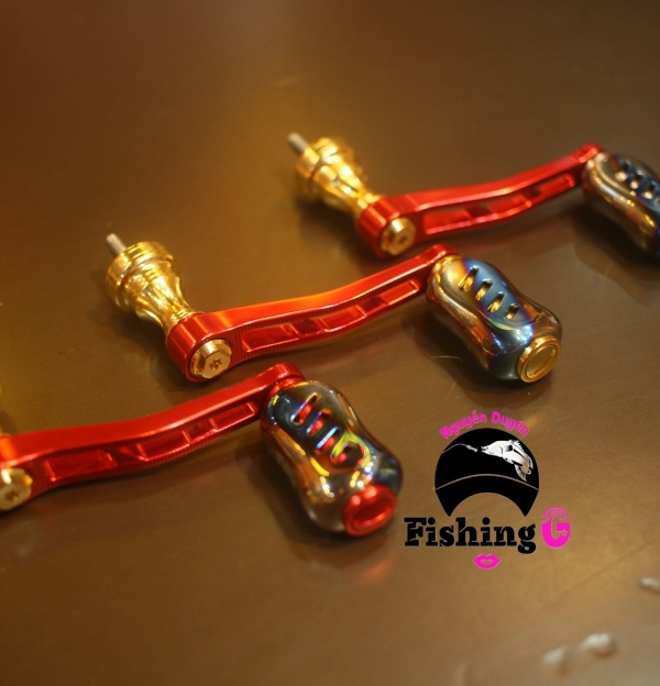 Tay quay đơn độ núm TITAN gắn máy câu SHIMANO