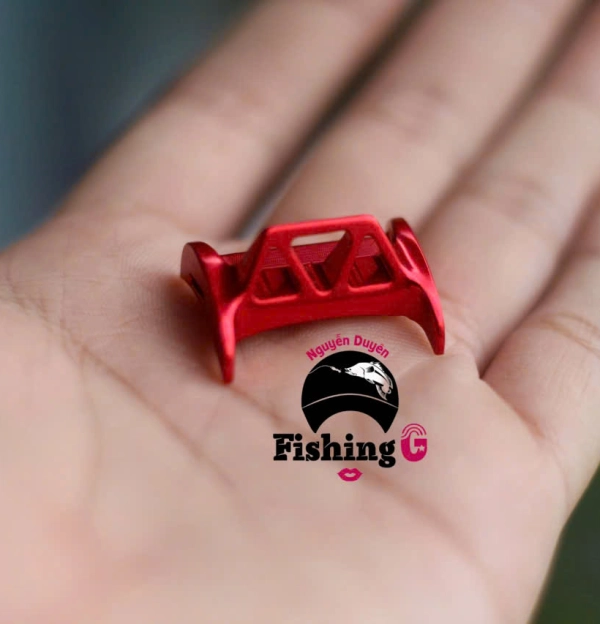 Nút bấm bật spool DAIWA. Clutch lever daiwa steez Alpha Silver Creek